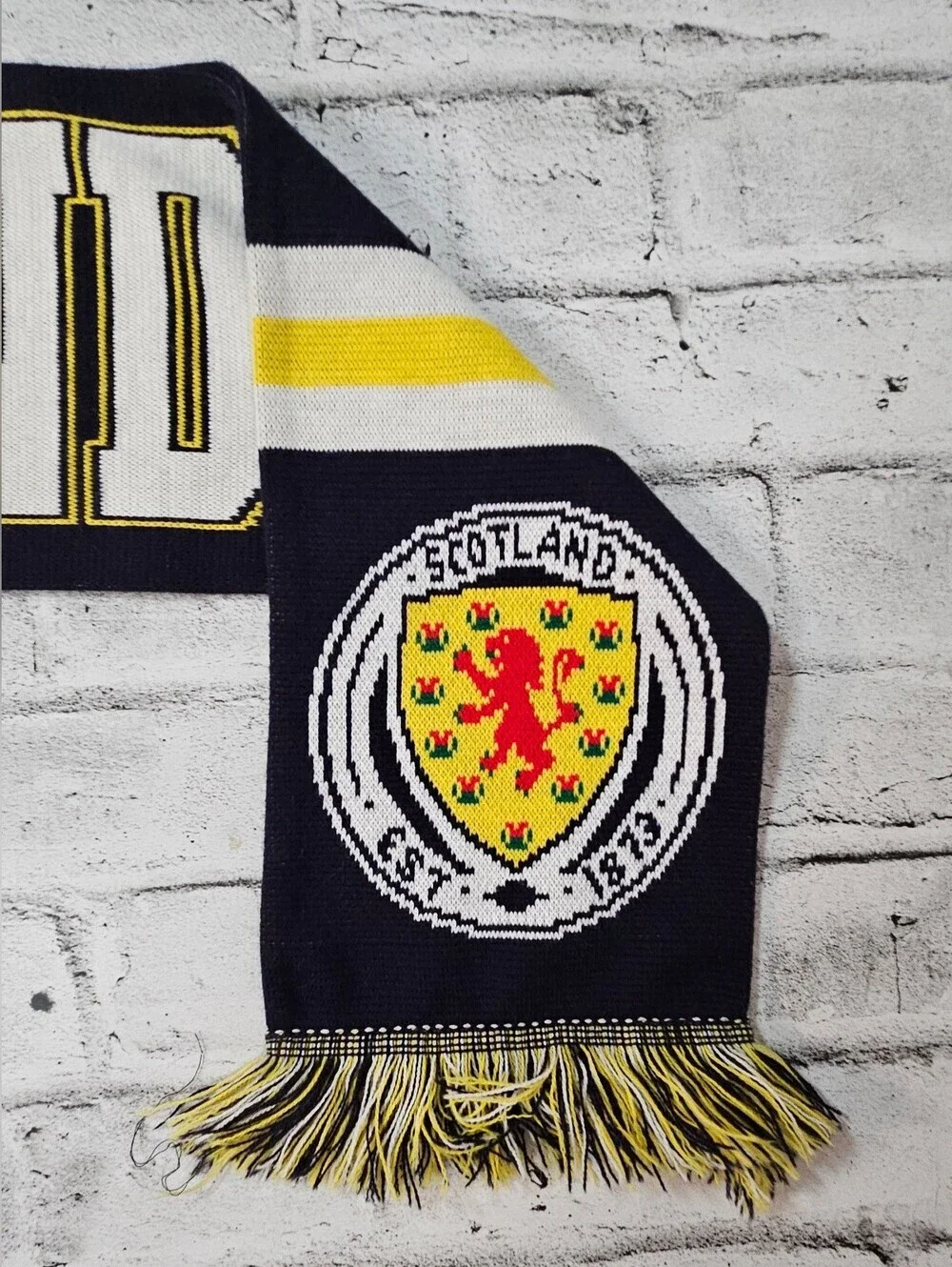 Scotland National Team Soccer Fan Scarf Black White Gold Knit Fringe